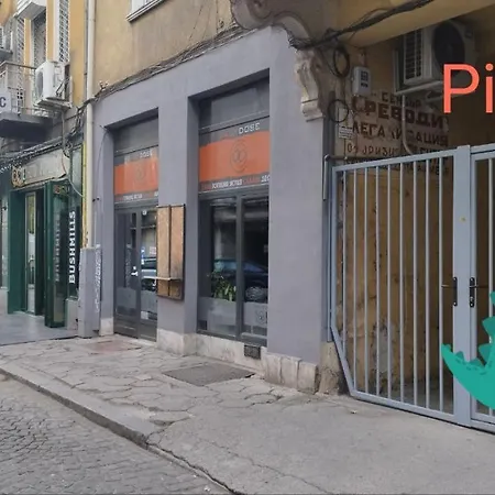 Pijama House - Bike & Bed Albergue Plovdiv