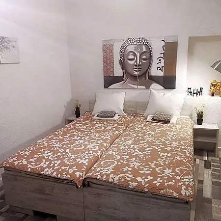 Pijama House - Bike & Bed * بلوفديف