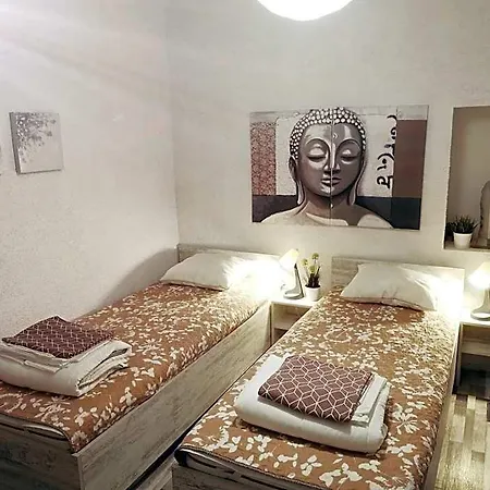 Pijama House - Bike & Bed بلوفديف