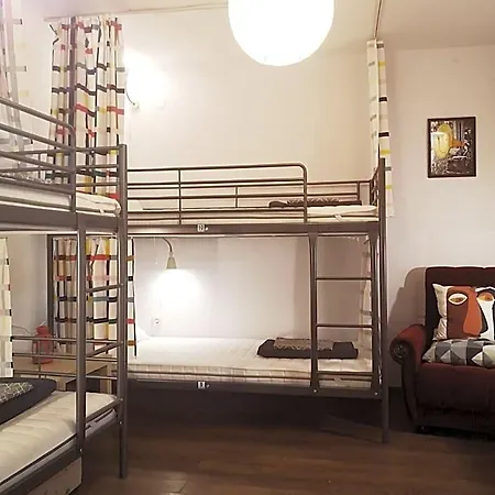 Pijama House - Bike & Bed بلوفديف