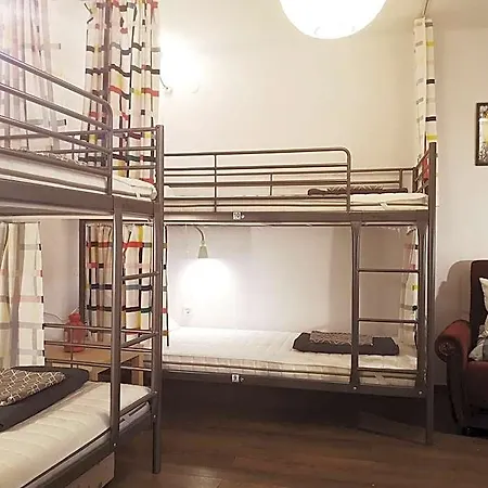 Pijama House - Bike & Bed