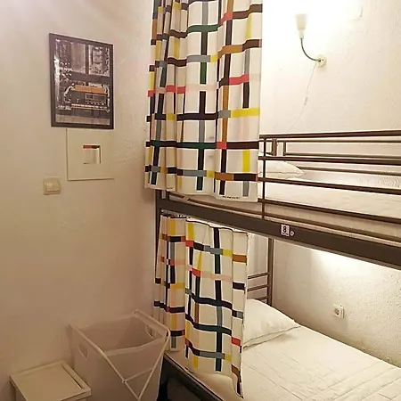 بيت شباب Pijama House - Bike & Bed