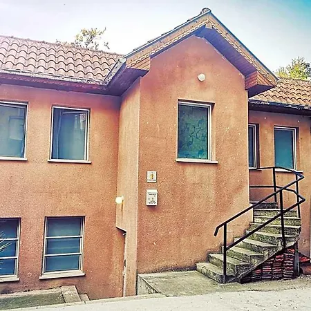 بيت شباب Pijama House - Bike & Bed *