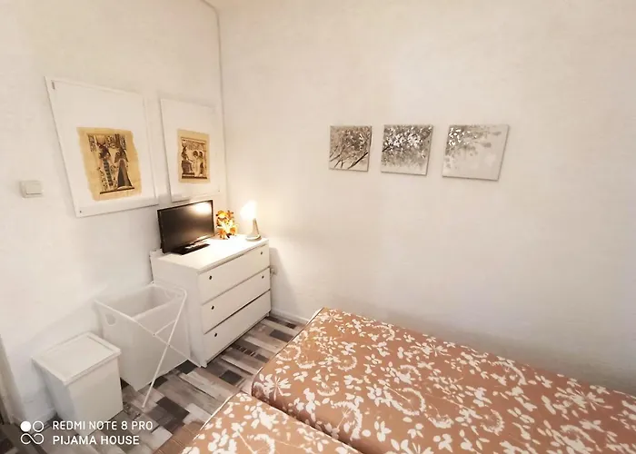 Pijama House - Bike & Bed 旅馆